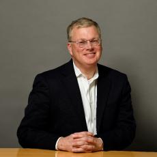 Mark Komisky headshot